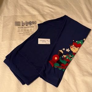 NWT TC LuLaRoe Christmas leggings with Elf on a train leg print